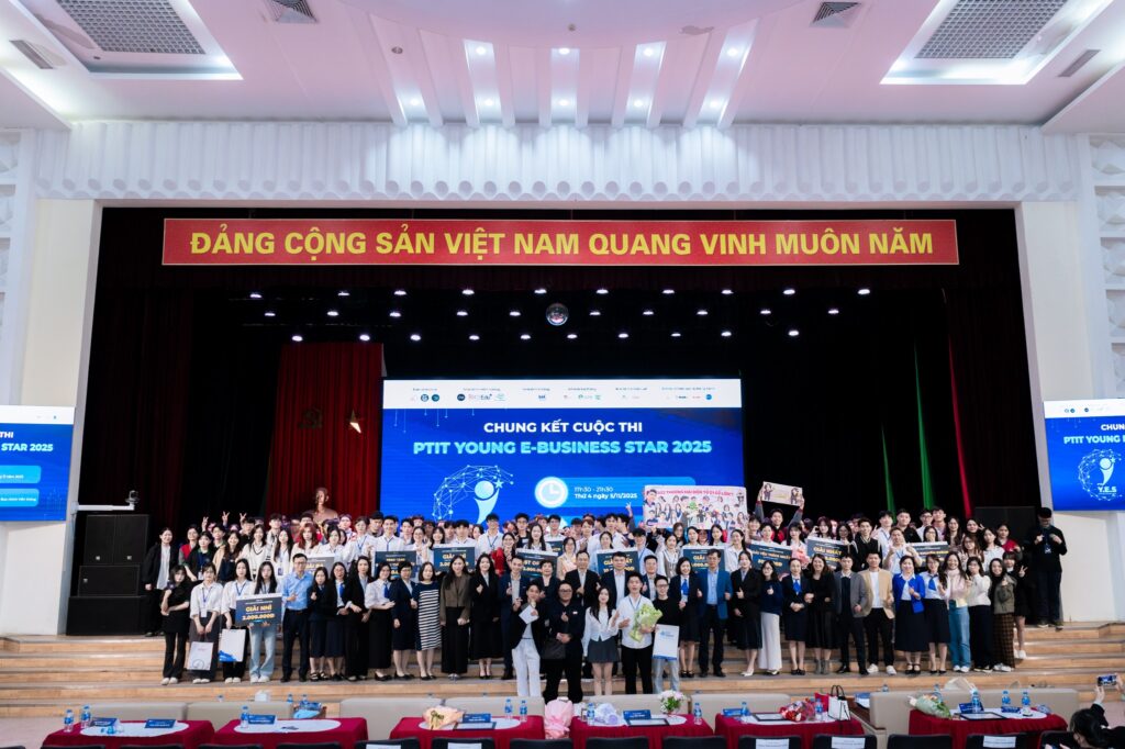 ĐÊM CHUNG KẾT PTIT Y.E.S 2025 – KHƠI DẬY TINH THẦN KHỞI NGHIỆP TRONG KỶ NGUYÊN SỐ